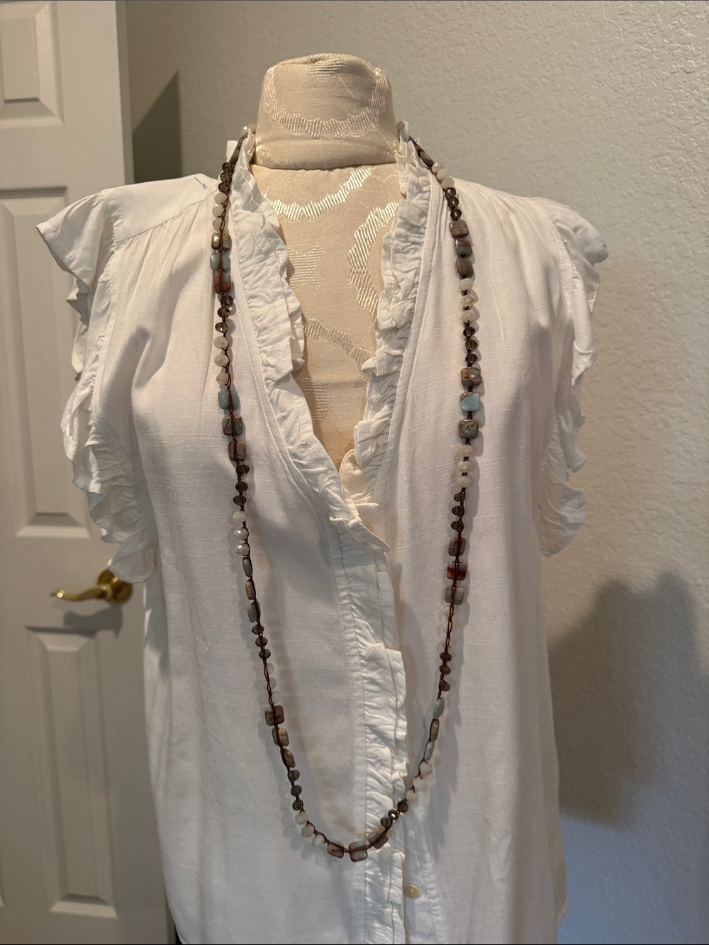 48” necklace - Picture 2 of 4